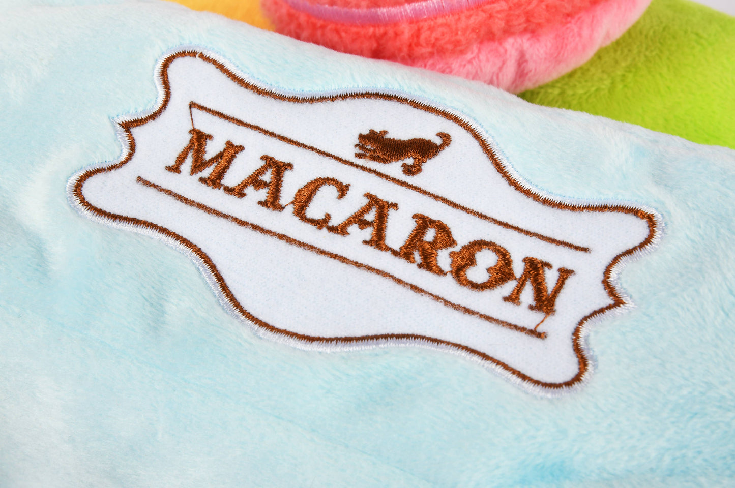 P.L.A.Y. Pet Lifestyle and You - Pup Cup Café - Mutt-a-rons Image