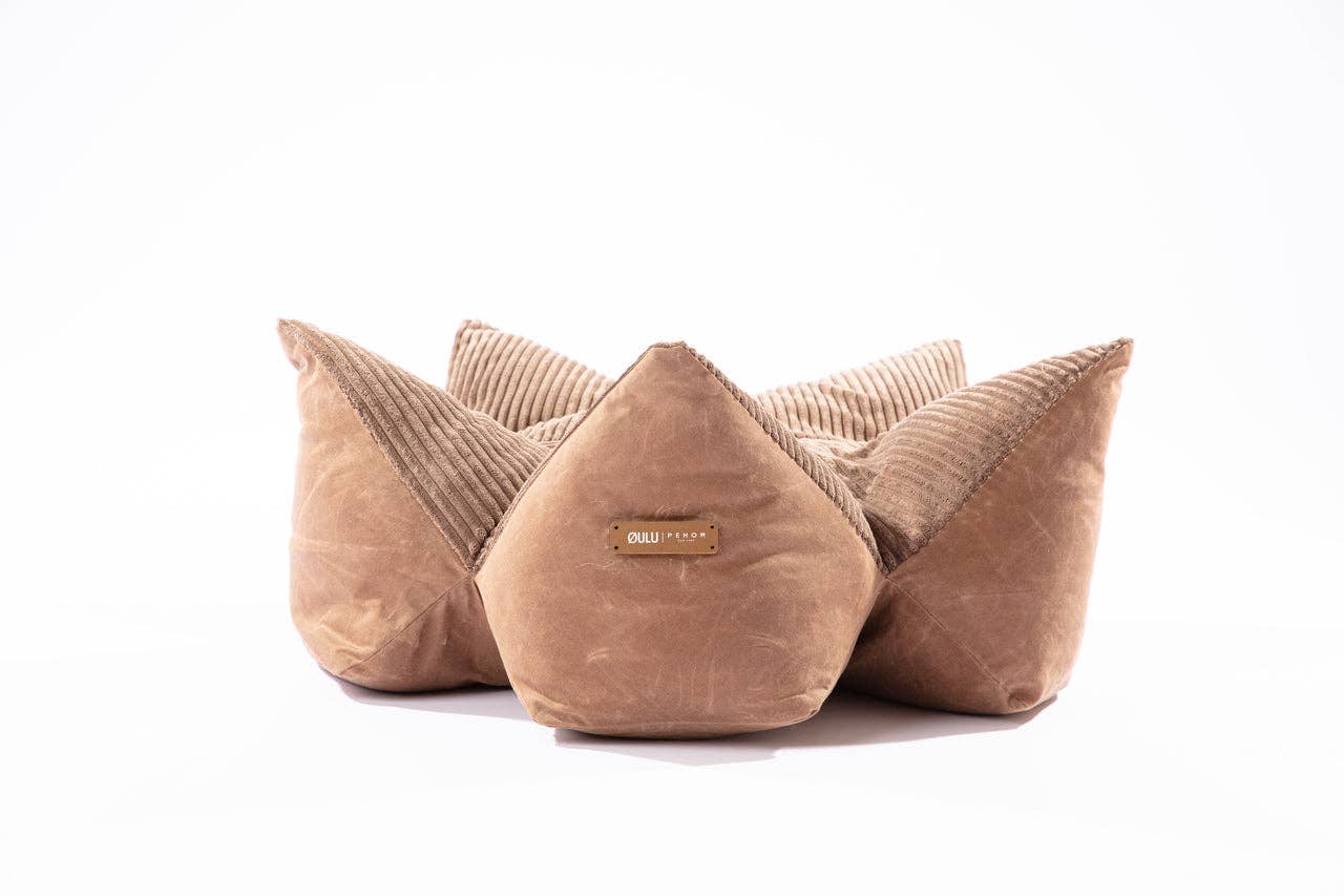 PEHOM - OULU X PEHOM - CUDDLE PET PILLOW BED- Navy Blue / Olive Green / Canyon Brown Canyon Brown Image