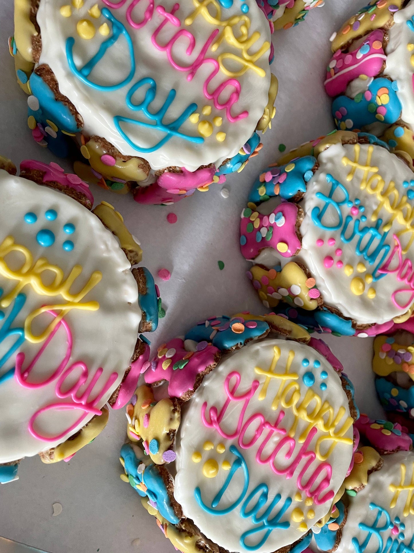 YumYum4DOGS - Confetti Mini Bones birthday doggie cake treats Image