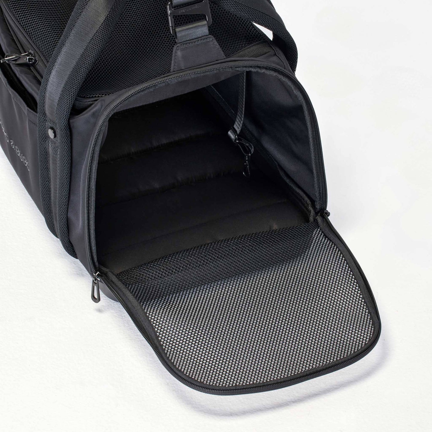 Pups & Bubs - Onboard Travel Pet Carrier (Airline Compliant) Image