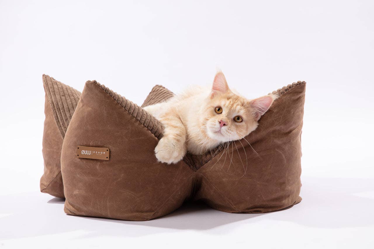 PEHOM - OULU X PEHOM - CUDDLE PET PILLOW BED- Navy Blue / Olive Green / Canyon Brown Image