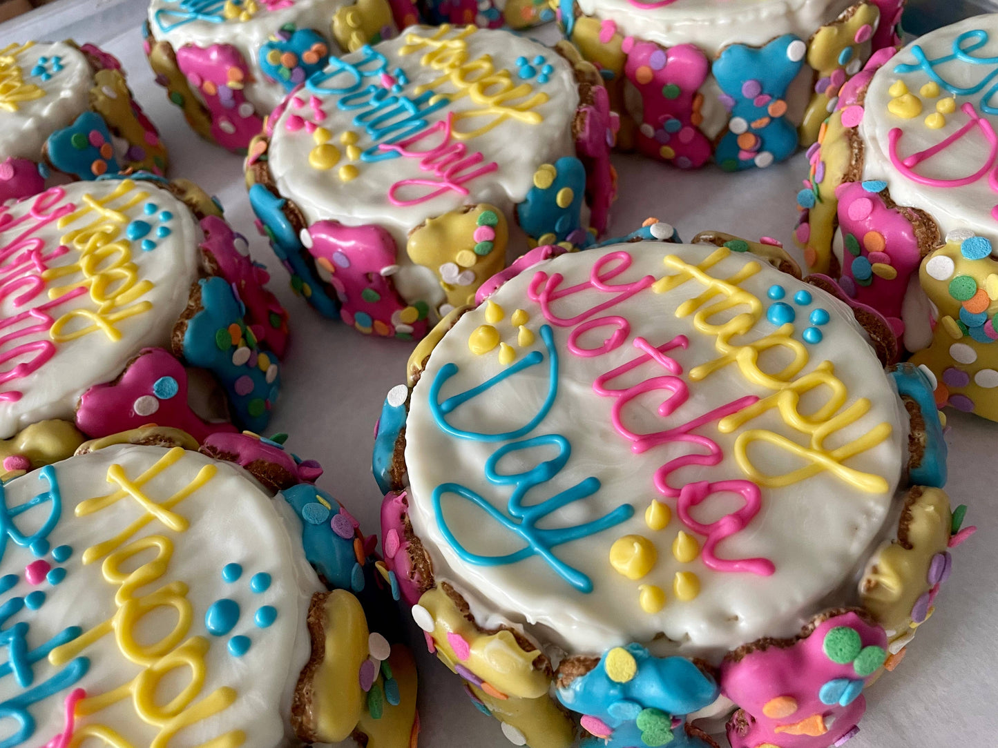 YumYum4DOGS - Confetti Mini Bones birthday doggie cake treats Image