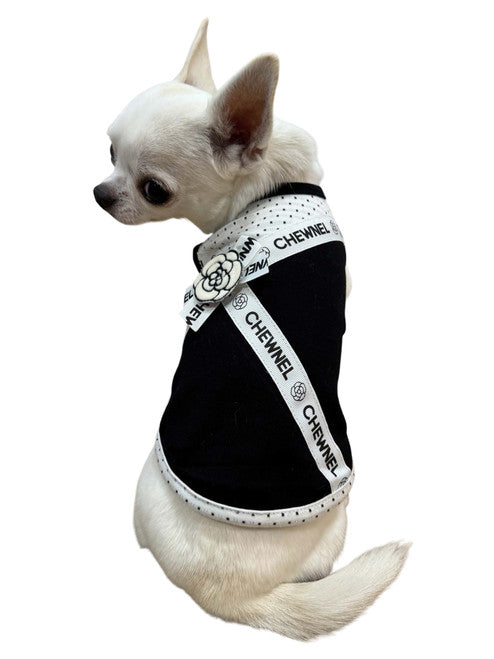 Chewnel Rubam de Chien Tank - Black & White Image