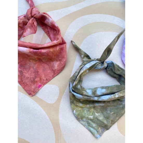 Load image into Gallery viewer, Tilley + Me - Natural Ice Dye Pet Bandana  Image
