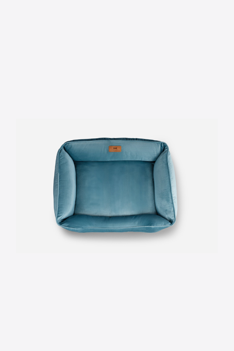 Chester & Lee - Vibrant Velvet Sleeper Dog Bed Tiffany Image