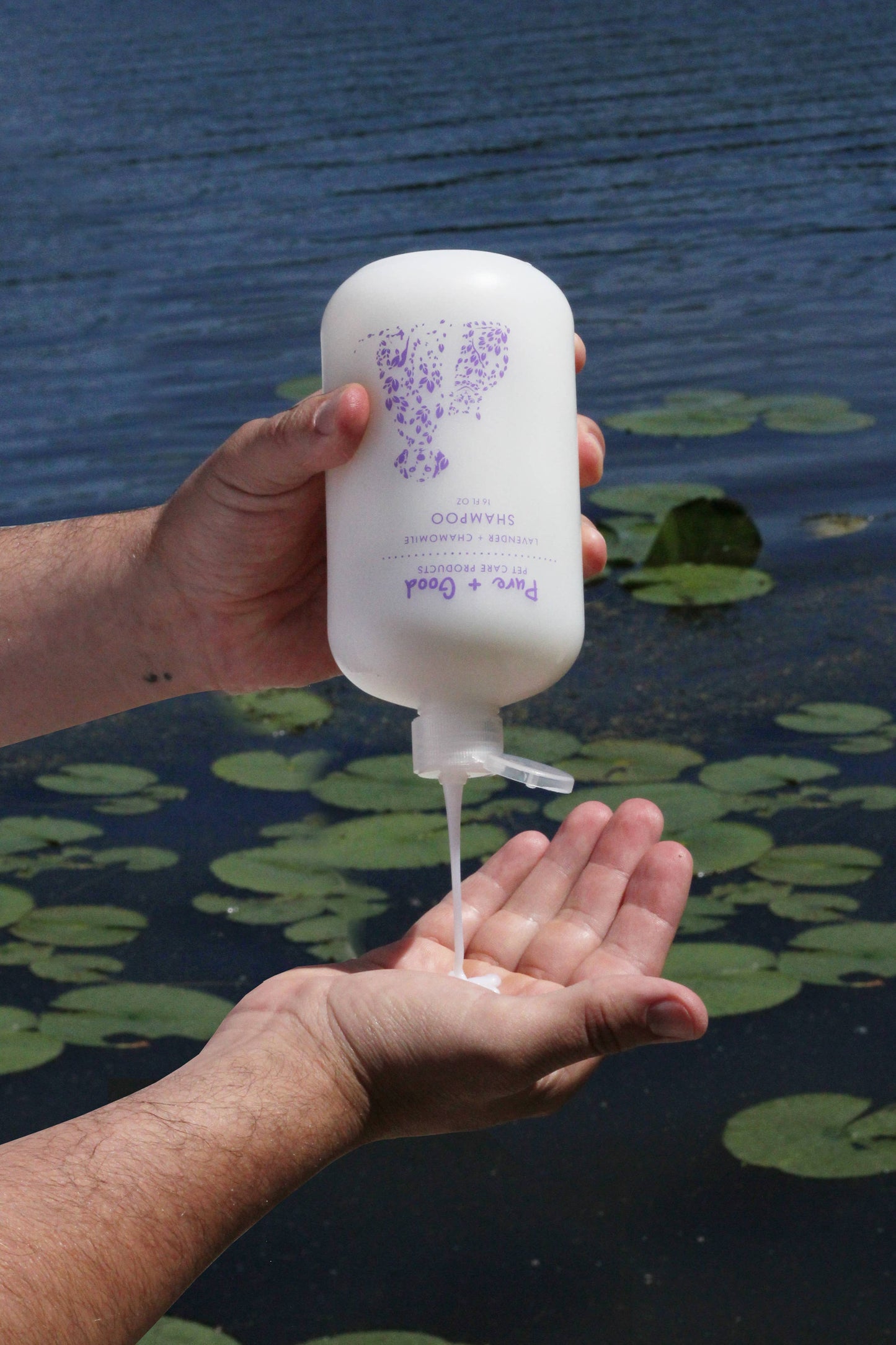 Pure + Good - Dog & Cat Shampoo: Lavender + Chamomile Image