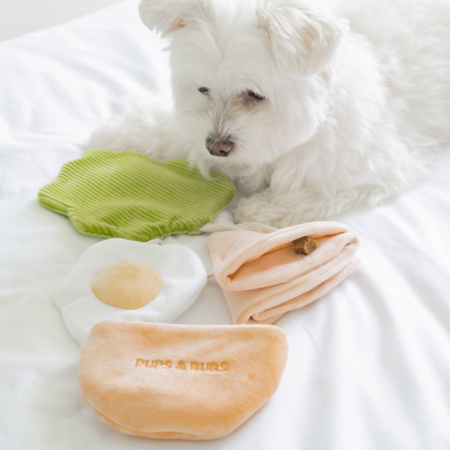 Pups & Bubs - Pita Pocket Nosework Toy Image