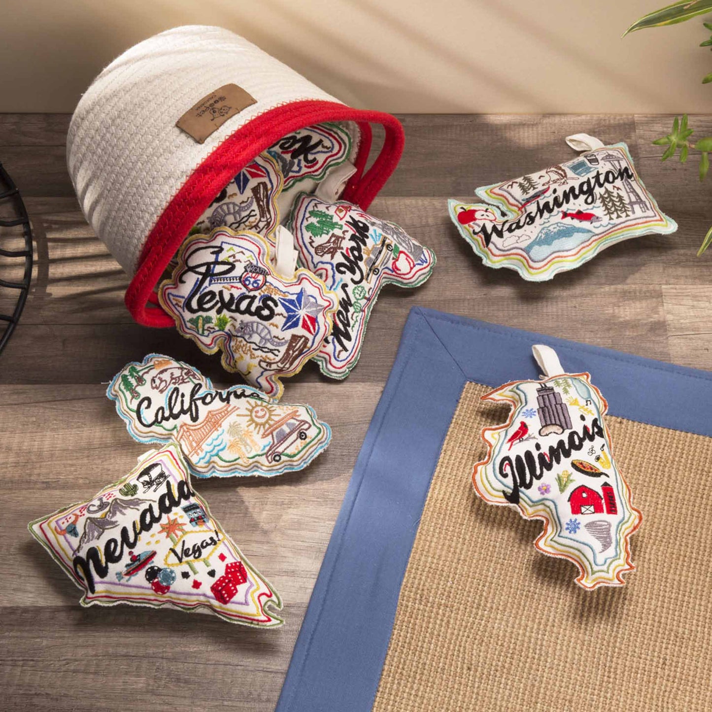 Speckle and Spot by Ore’ Originals - Wish You Were Here Dog Toy | Illinois Image