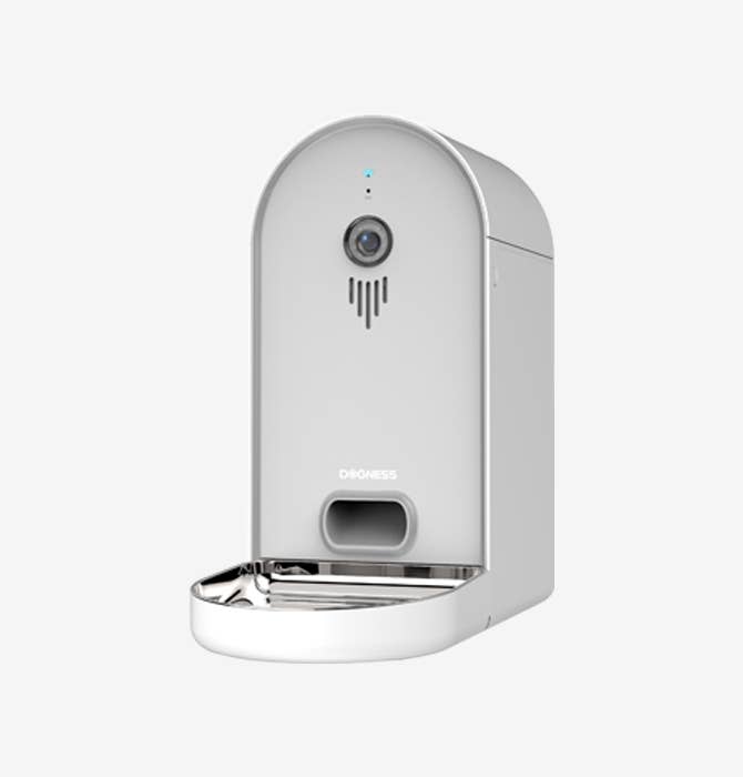 Sniffy Pet - Smart Camera Feeder – The Dog Bar