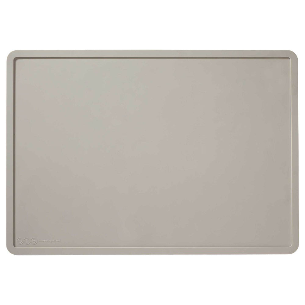 
            
                Load image into Gallery viewer, Silicone Placemats Light Grey Image
            
        