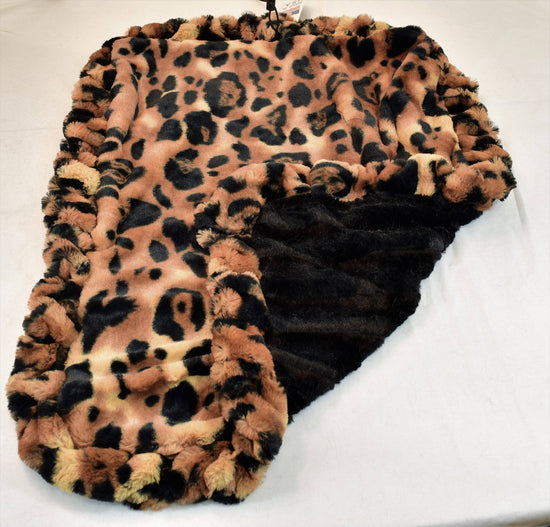 Load image into Gallery viewer, Big Cat &amp;amp; Black Mink Travel Bed/Blanket: Small  Image
